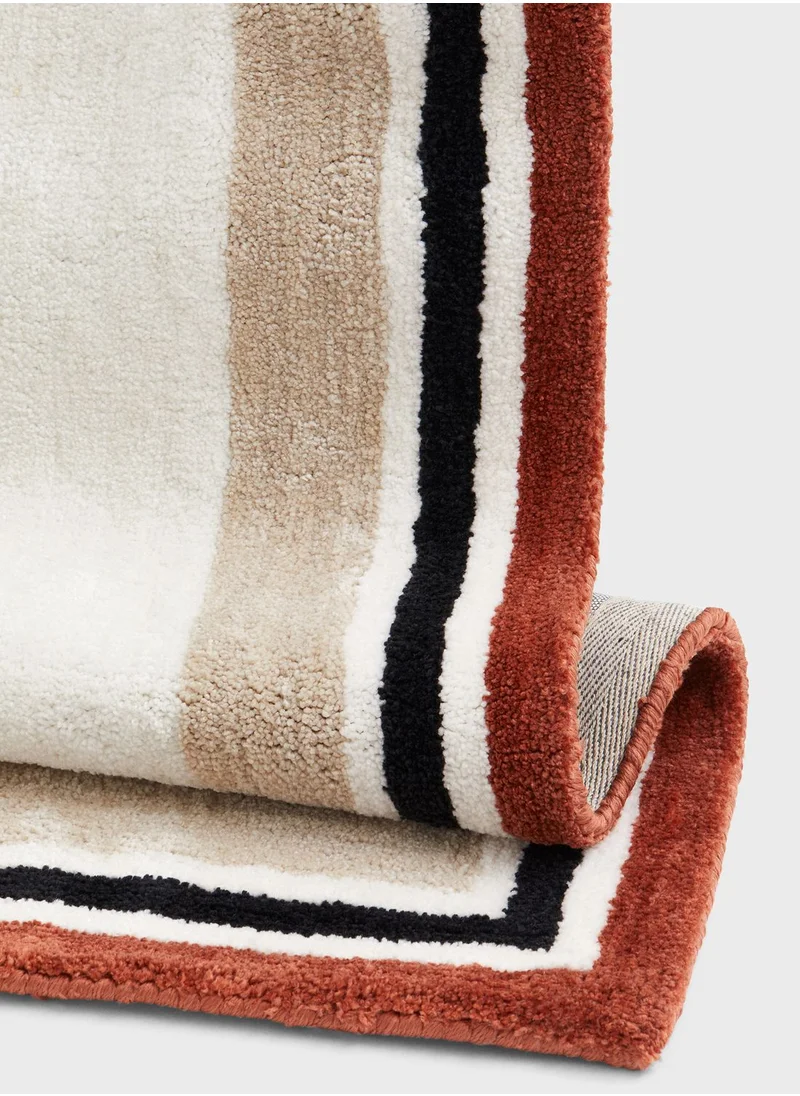 اتش اند ام Tufted Rug