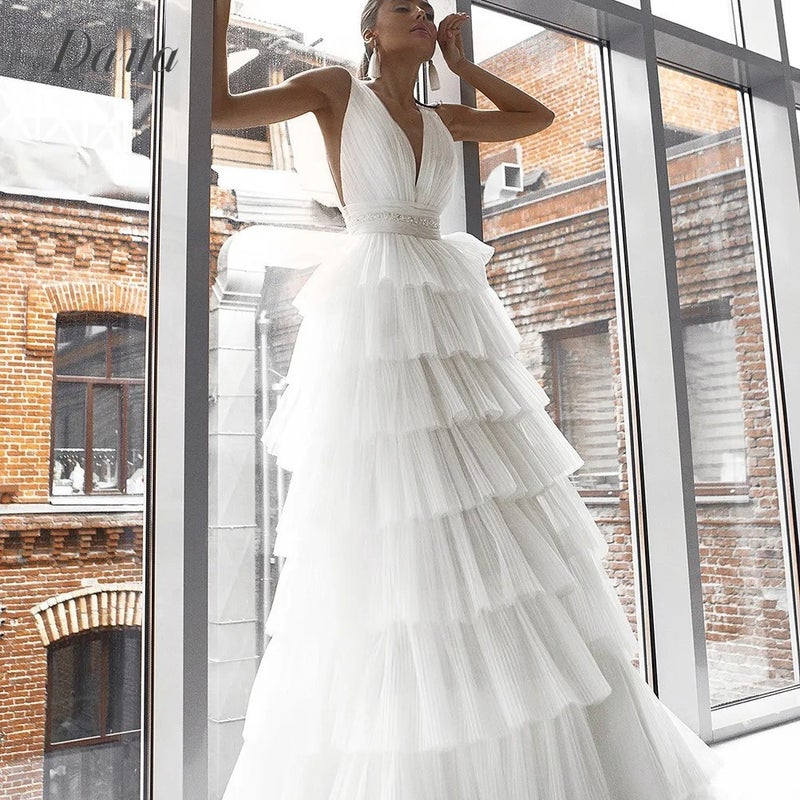 New V-Neck Noble Multi-Layer Mesh Pettiskirt Waist Slimming Sling Bridal Wedding Dress Dress - Image 2