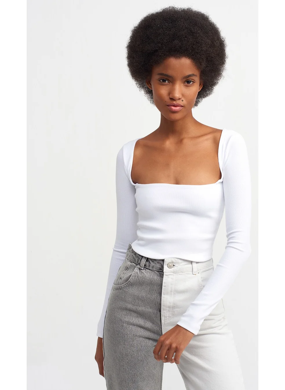 Dilvin 3700 Corded Long Sleeve Top-White