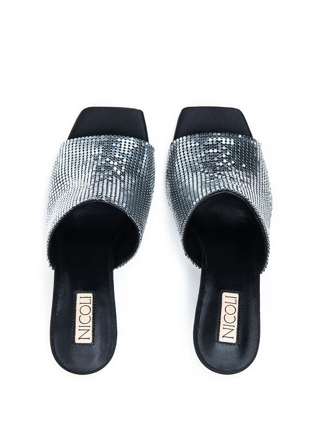 نيكولي بارون