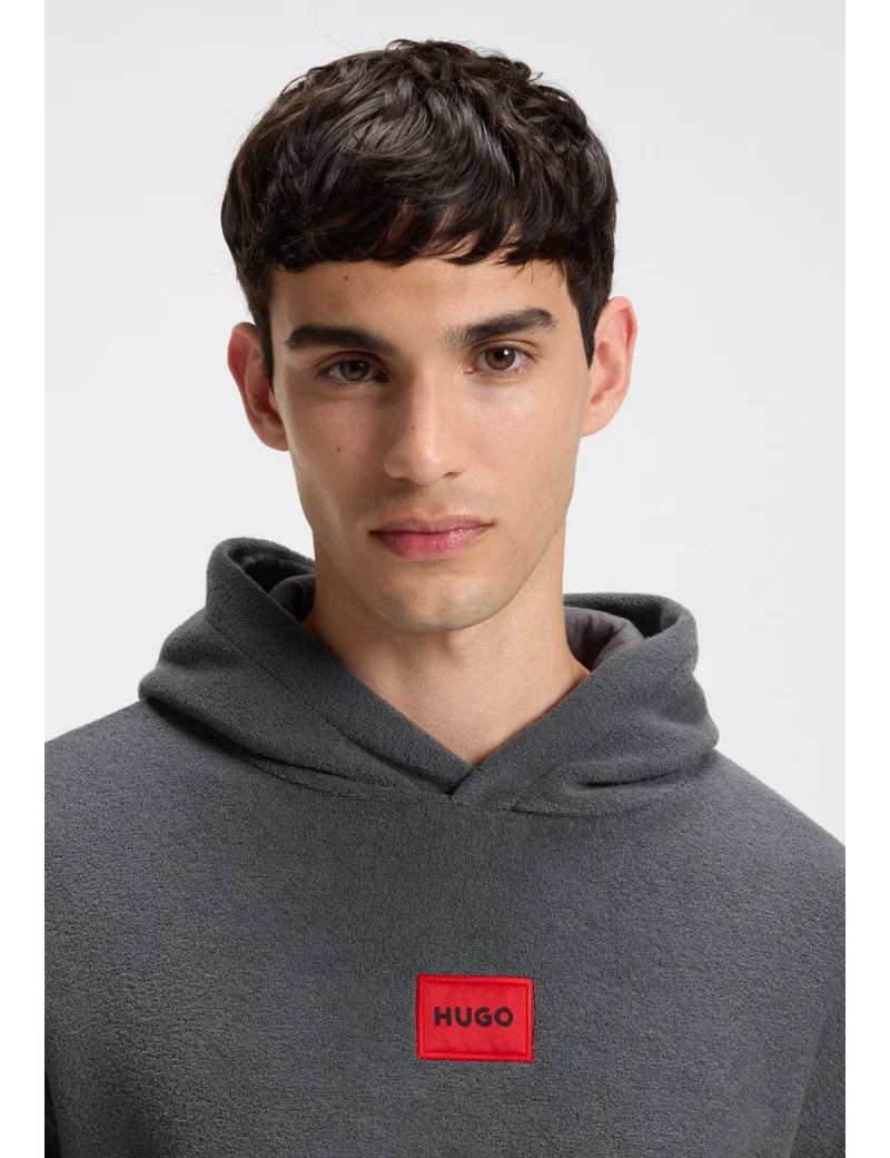 هوجو هودي تيري فليس بملصق شعار أحمر