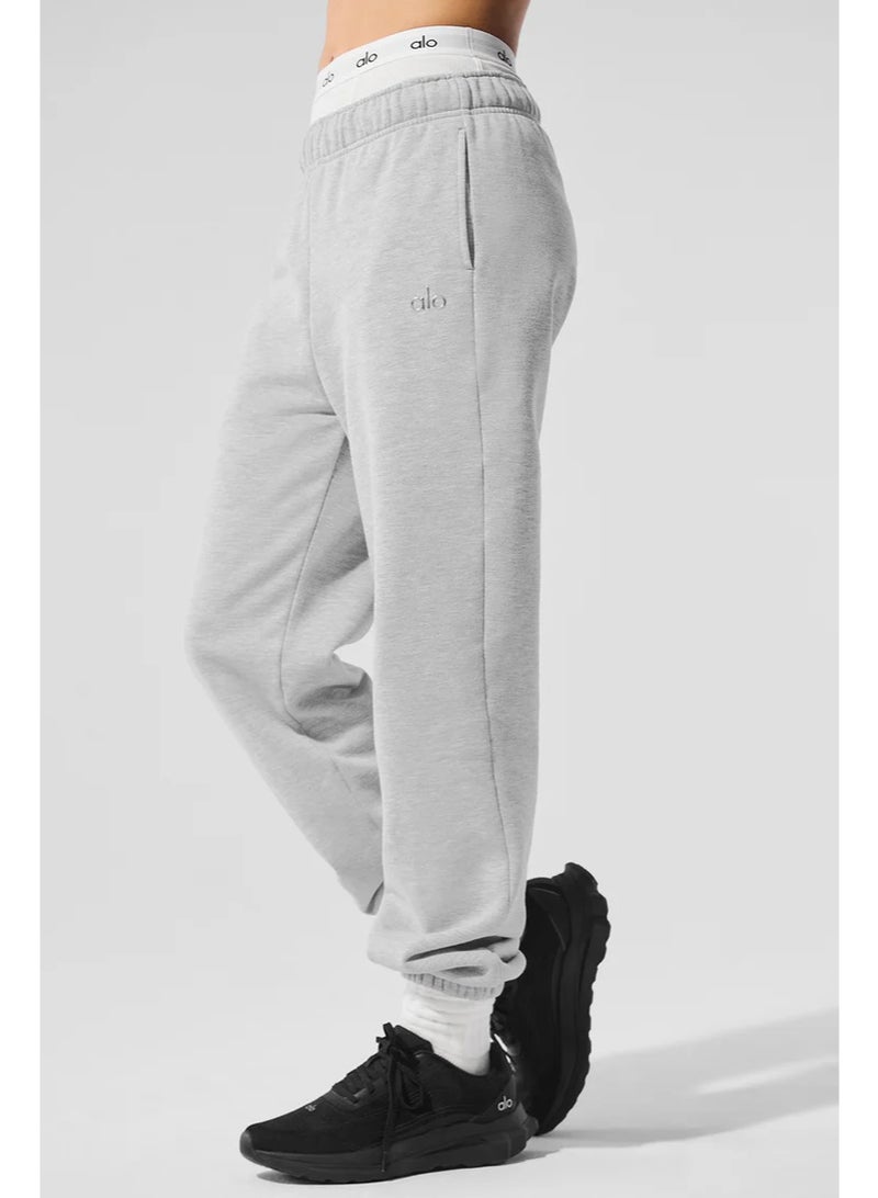 Alo Yoga Alo Loose Fit Ankle-Length Cotton Sweatpants for Sport and Casual Wear,-Grey - Image 2