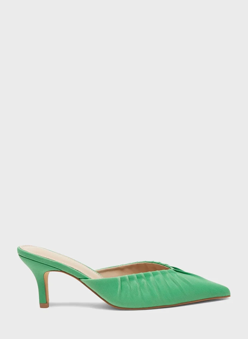 Celeste Pointed Toe Mocassins