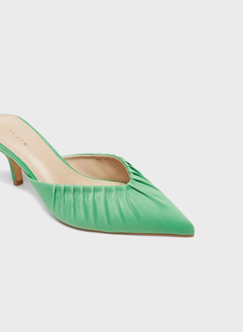 Celeste Pointed Toe Mocassins
