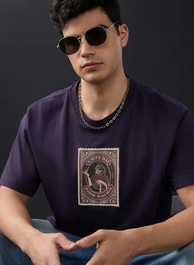 ذا سوليد ستور تيشيرت بقصة مريحة بطبعة جولمال باراف