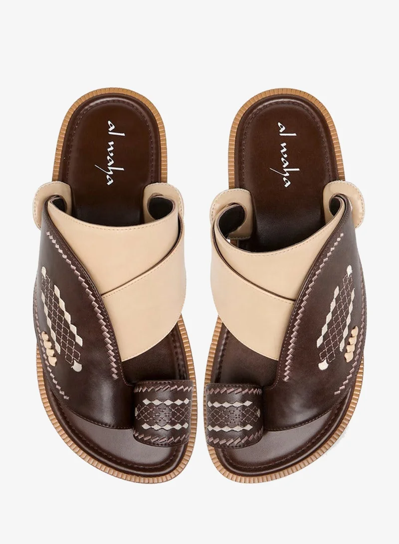 الواحة صنادل عربية مطرزة سهلة الارتداء بحلقة إصبع