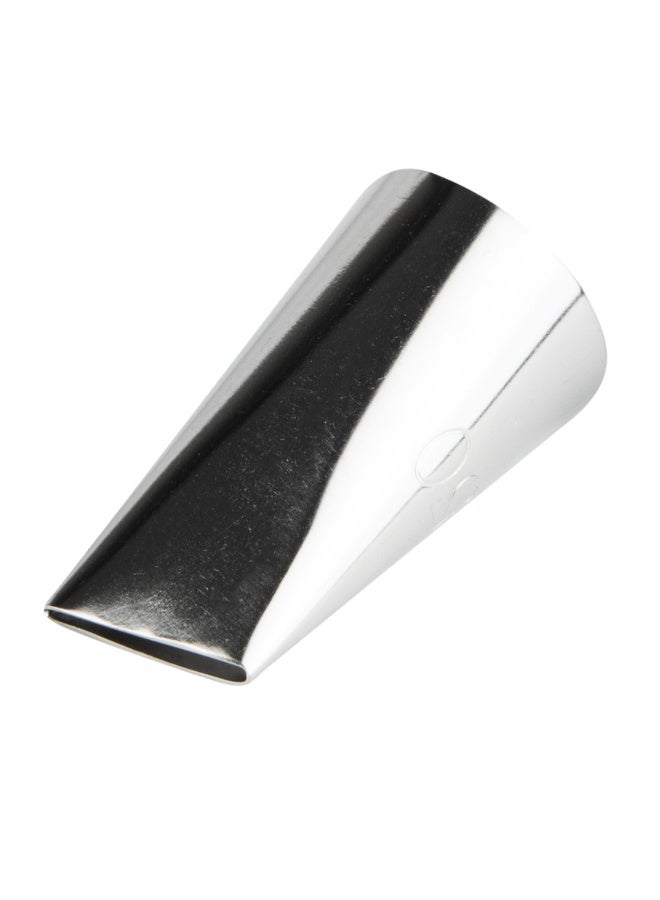 Restaurantware Pastry Tek Piping Tip, 1 Carnation Petal Pastry Tip - #150, Reusable, Stainless Steel Icing Tip, Dent-Resistant, Decorate Cupcakes, Cakes, or Cookies - Image 1