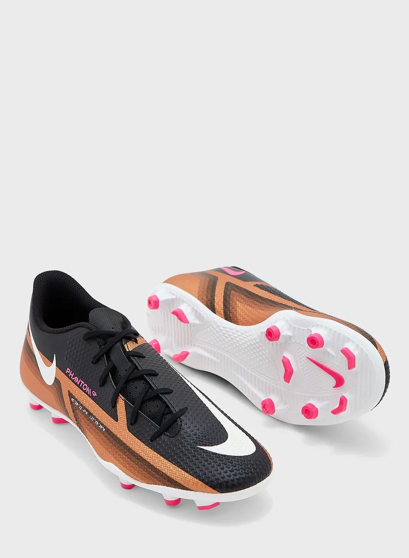 نايكي حذاء رياضي فانتوم جي تي 2