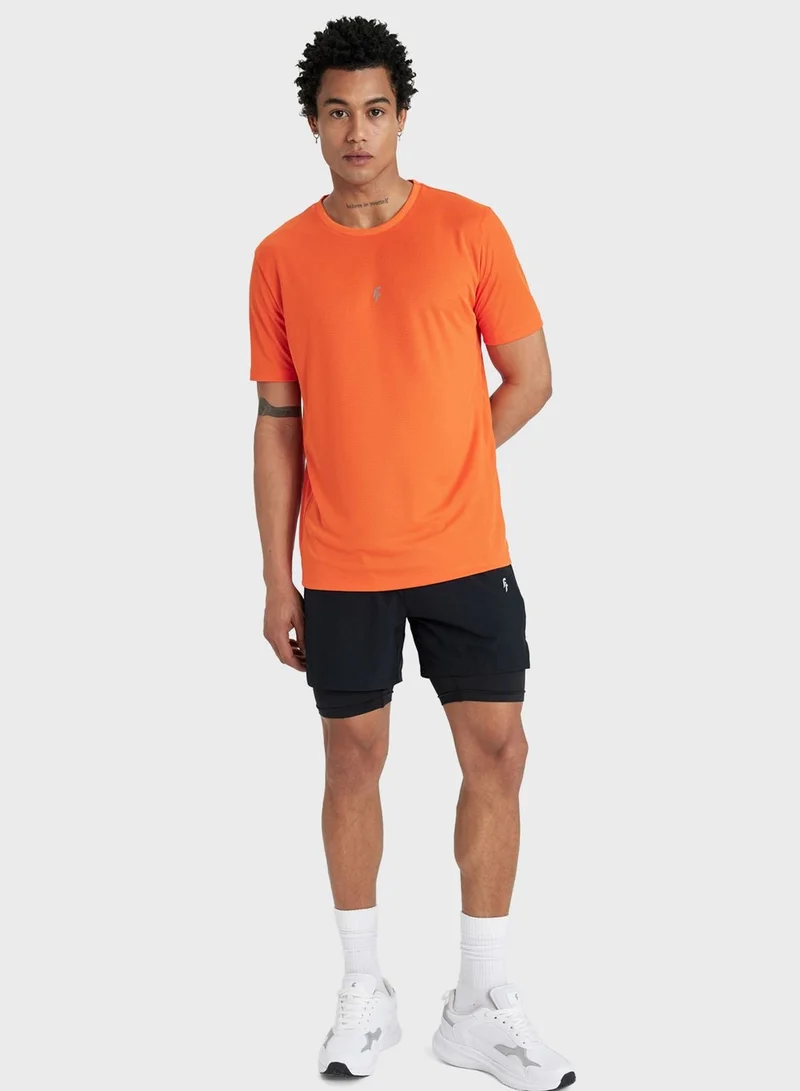 DeFacto  Defactofit Slim Fit Crew Neck Heavy Fabric T-Shirt  | Best Price UAE