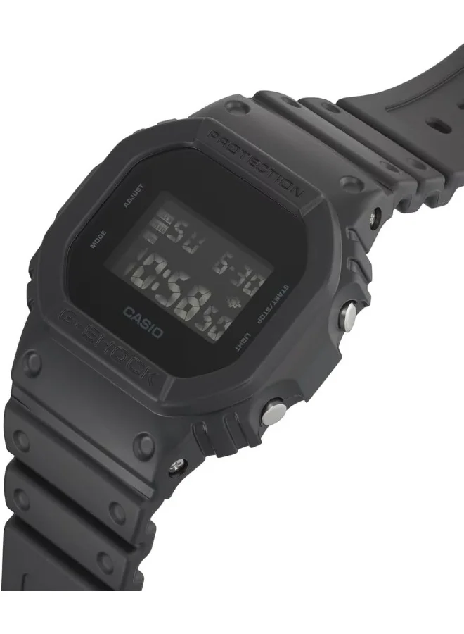 جي شوك ساعة رقمية رجالية من الراتنج DW-5600UBB-1DR - 42.8 مم