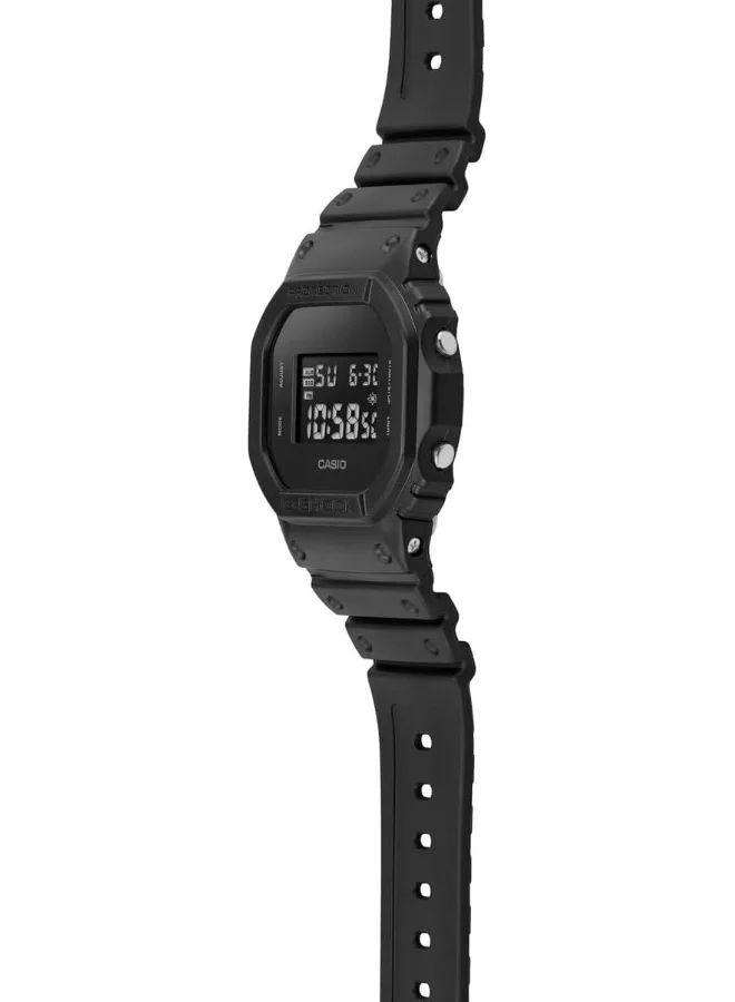 جي شوك ساعة رقمية رجالية من الراتنج DW-5600UBB-1DR - 42.8 مم
