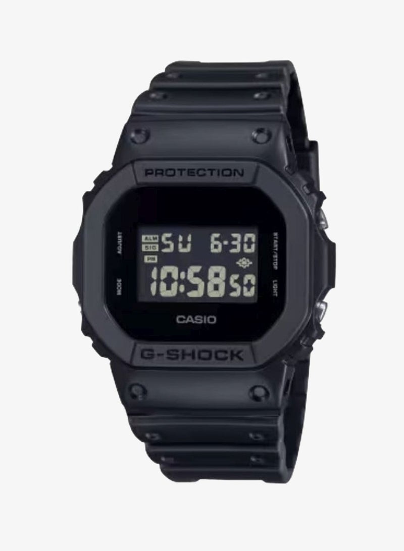 جي شوك ساعة رقمية رجالية من الراتنج DW-5600UBB-1DR - 42.8 مم - Image 1
