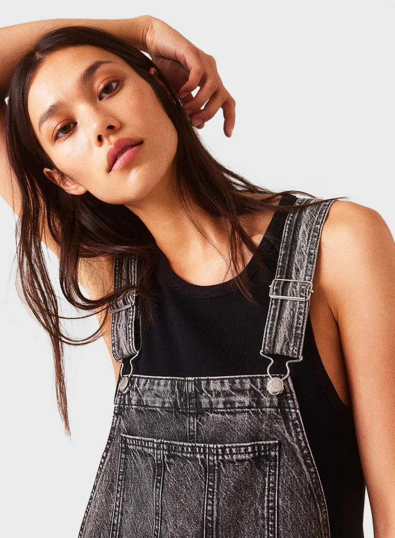 H&M High Waist Jeans