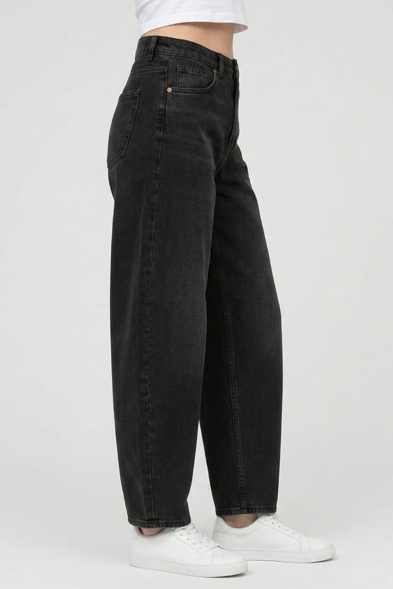 MONKI Women Barrel Fit Washed Non Stretchable Jeans, Black - Image 3
