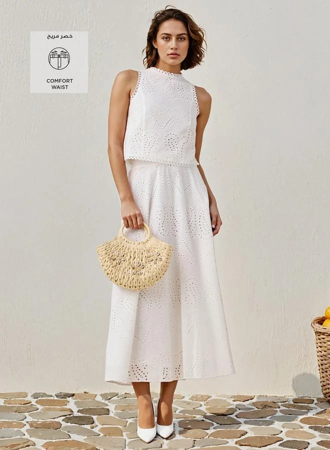2Xtremz 2Xtremz Schiffli Embroidered Midi Skirt