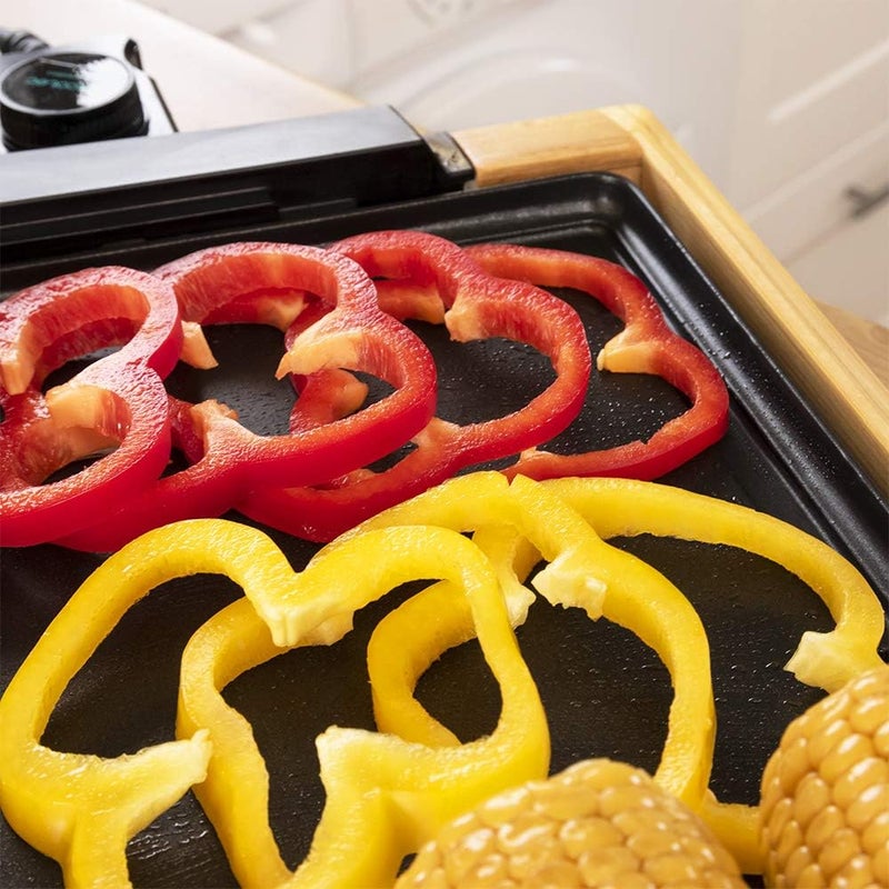 مقلاة كهربائية Cecotec Tasty&Grill 2000 بلون الخيزران الأسود، قوة 2000 واط، إطار من الخيزران، مراقب حرارة قابل للتعديل، سطح مختلط، صالحة للغسيل في الغسالة الأوتوماتيكية. - Image 3