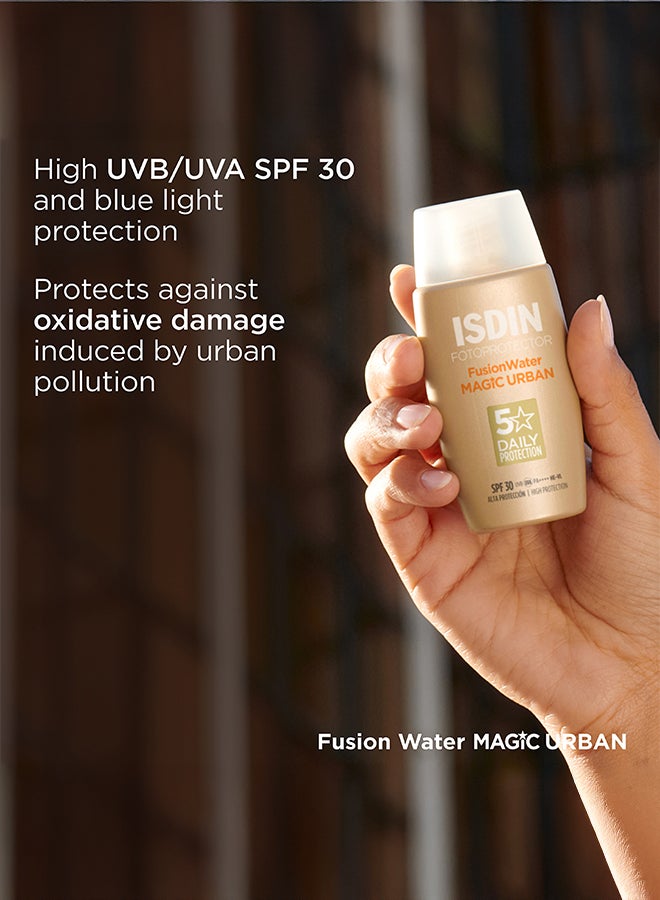 ISDIN واقي شمس فوسيون ووتر أوربان SPF 30 [50 مل] – واقي شمس للوجه مضاد للتلوث لبيئات المدينة مع حماية من الضوء الأزرق - Image 3