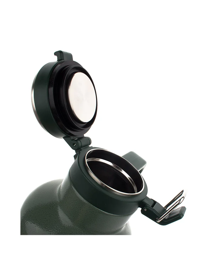 Stanley Stanley Classic Easy-Pour Growler 1.9L / 64oz Hammertone Green â€“ Insulated Growler | Keeps Beer Cold & Carbonated | Stainless Steel | Leakproof | Easy to Carry | Dishwasher Safe | Lifetime Warranty