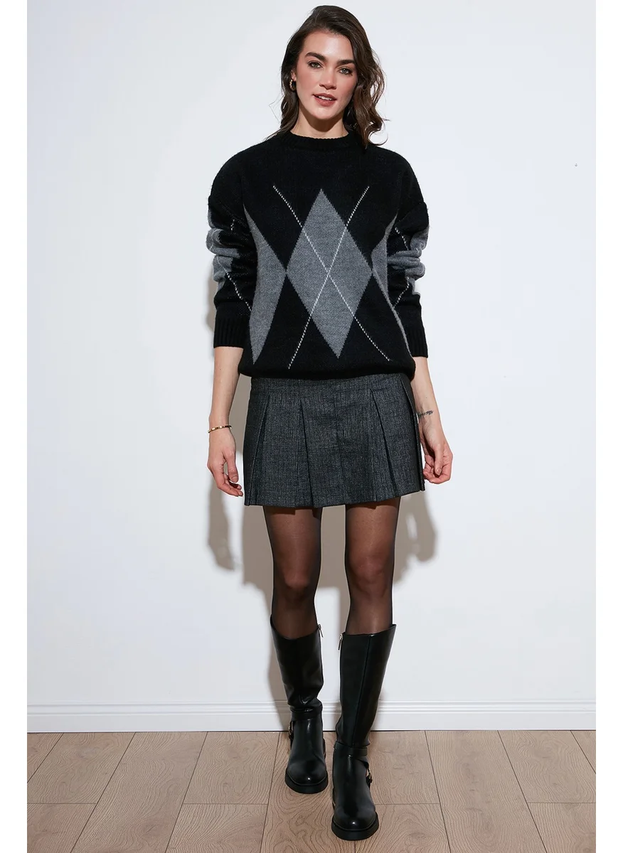 Lela Baklava Patterned Standard Fit Crew Neck Sweater Women's Sweater 4615574