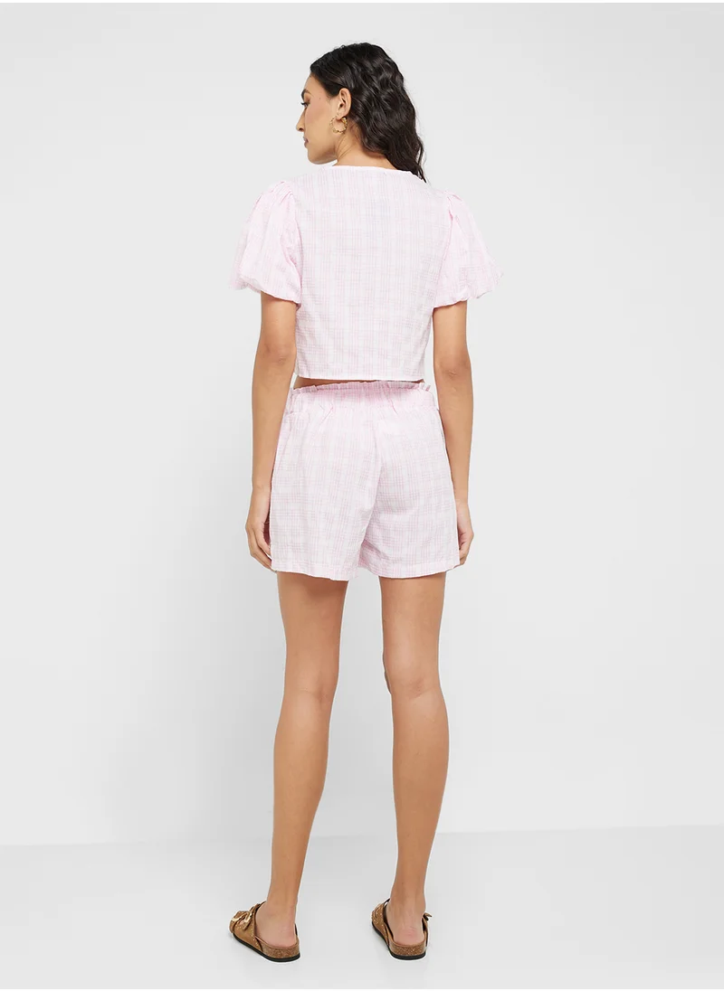 جينجر Gingham Puff Sleeves Bow Tie Up Top & Co-Ord Short Set