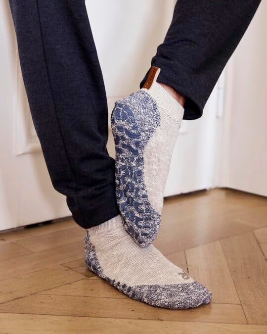 FALKE Mens Lodge Homepad Slipper Socks Cozy Warm Cotton Ankle Length House Socks for Winter and Fall Sole Grips Grey Light Grey Melange 3390 89 1 Pair - Image 3