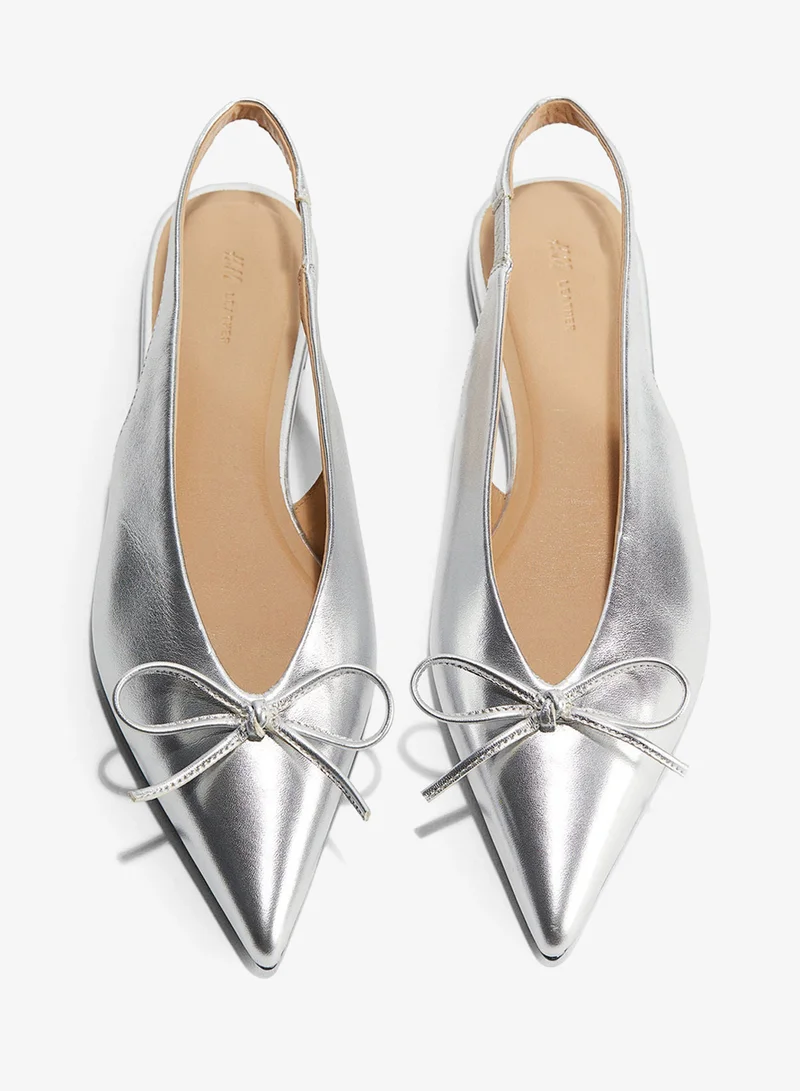 اتش اند ام حذاء باليه من الجلد