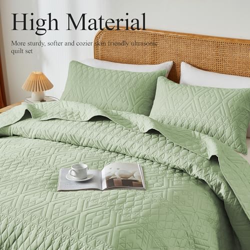 akkialla King/Cal King Size Quilt Bedding Set,Sage Green Lightweight Microfiber Soft Bedspread,Modern Style Geometric Pattern Coverlet Set for All Seasons,3 Piece(1 Quilt,2 Pillow Shams) - Image 3