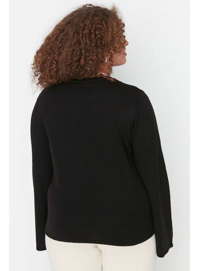 trendyol Regular Fit Plus Size Sweater  - Image 5
