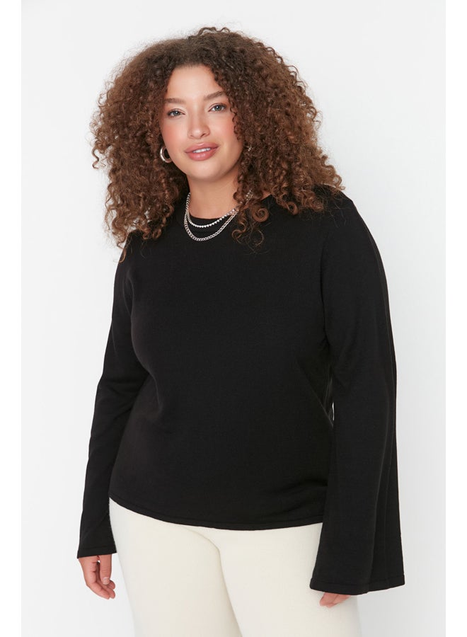 trendyol Regular Fit Plus Size Sweater  - Image 3