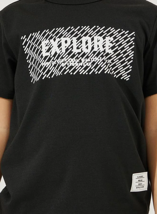 Styli Graphic Print T-Shirt & Plain Joggers Set