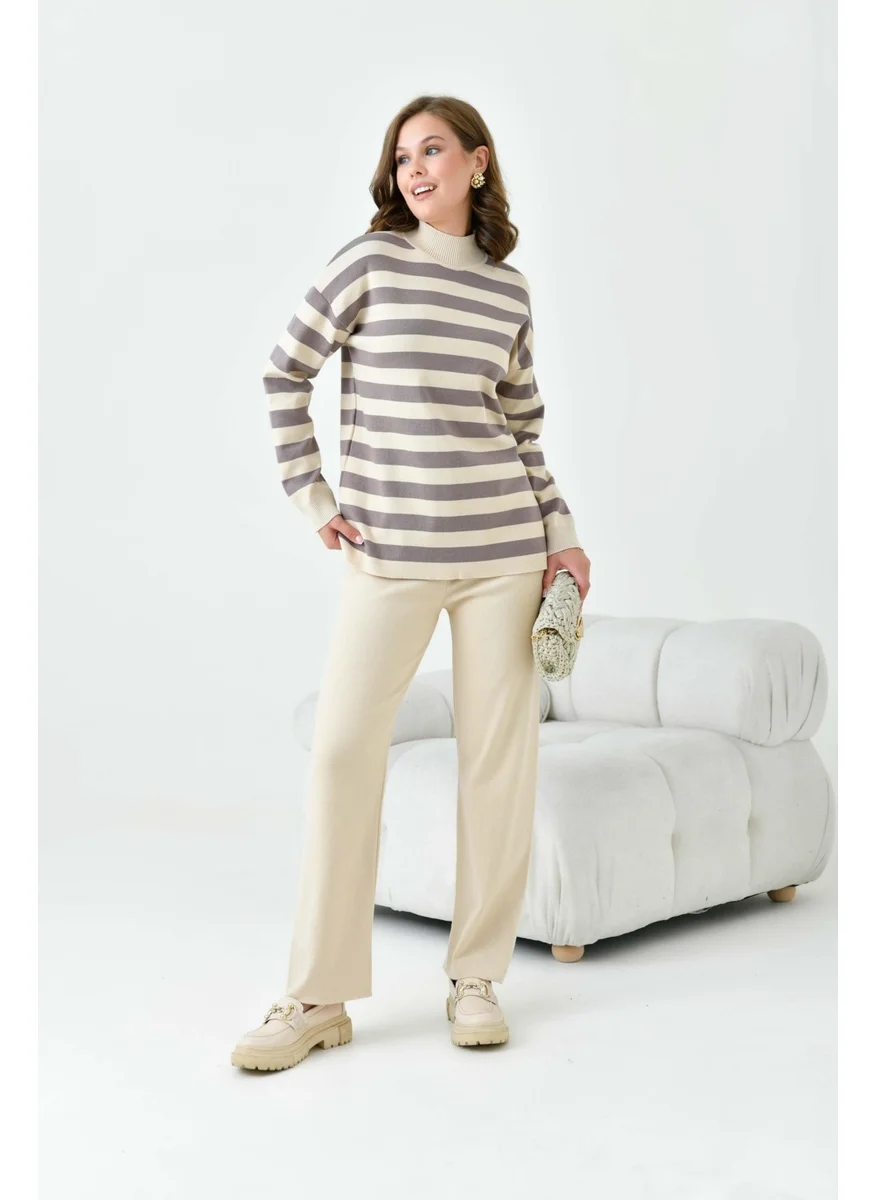 جارمي Women's Striped Two Piece Suit Beige