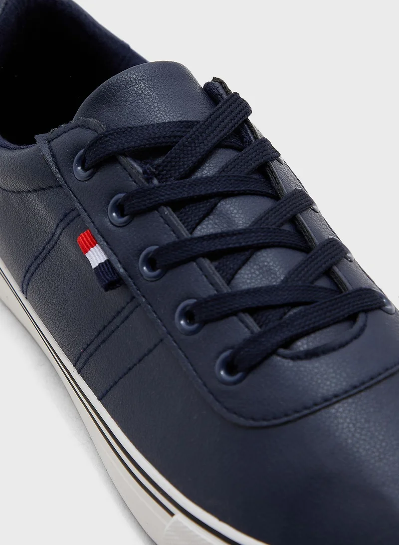 Seventy Five Casual Sneakers