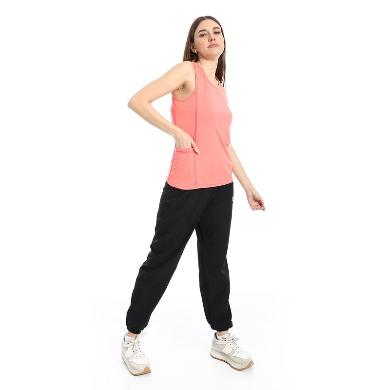 Cesar Womens Women's Cut Sports T-Shirt with Side Pockets Women's Cut Sports T-Shirt with Side Pockets