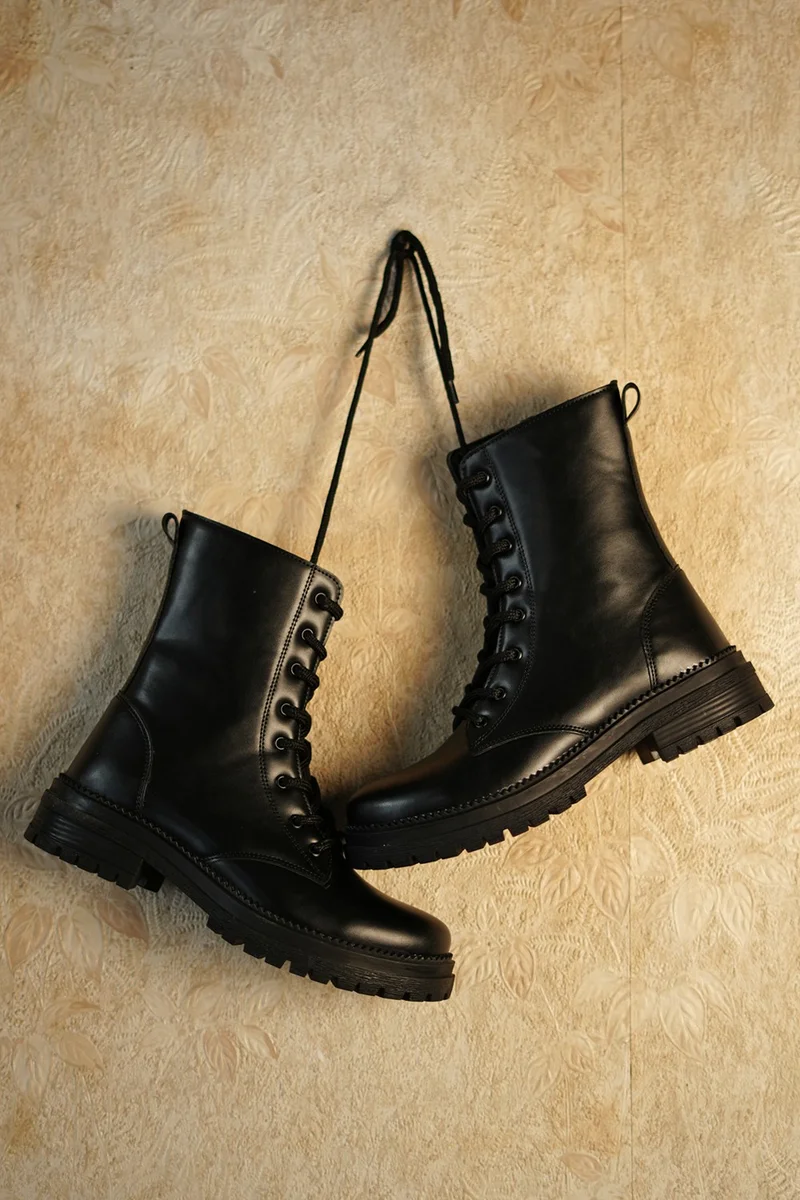 MARJIN Margin Women's Boots Boots Zippered Lace-Up Serrated Sole Celare