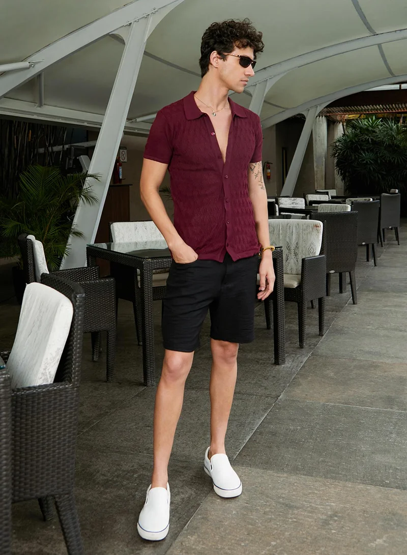 Campus Sutra Men's Burgundy Red Argyle-Knit Slim-Fit Shirt