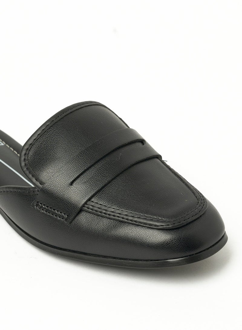 MOLECA Aliana Close Toe Slip Ons - Image 4