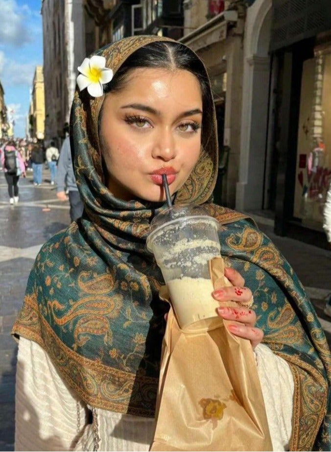 1PCS Women Fashion Cashew Jacquard Scarf, Versatile Shawl With Tassels, Long Decorative Neck Scarf, Women Cashew Hijab - Image 1