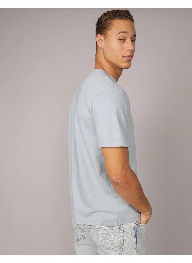 American Eagle AE Elevated Logo Graphic T-Shirt - Image 4