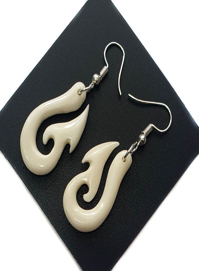 Swimmi Hand Carved Fish Hook Bone Earrings, Māori Bone Fish Hook Earrings for Women Men, Handmade Tribal Dangle Drop Bone Jewelry FA346-A - Image 3