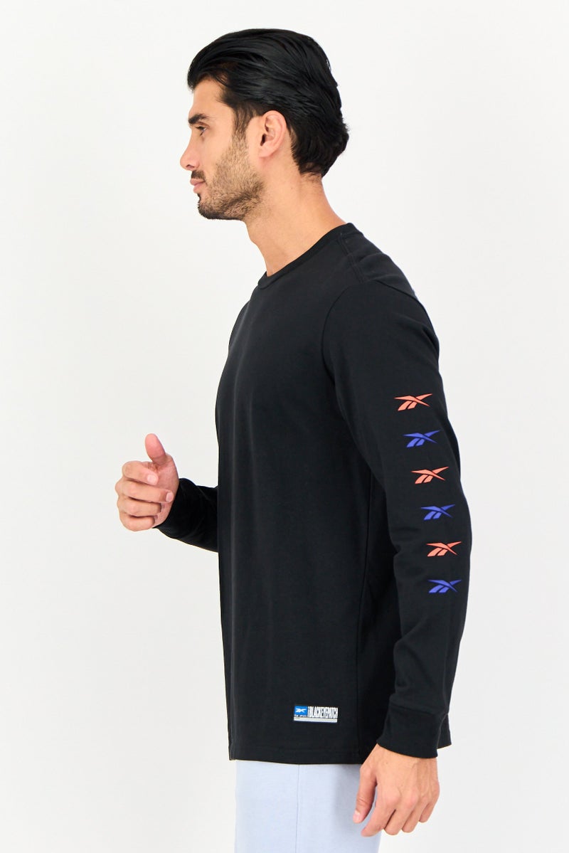 Reebok Men Sportswear Fit Long Sleeve Outdoor T-Shirt, Black - Image 3
