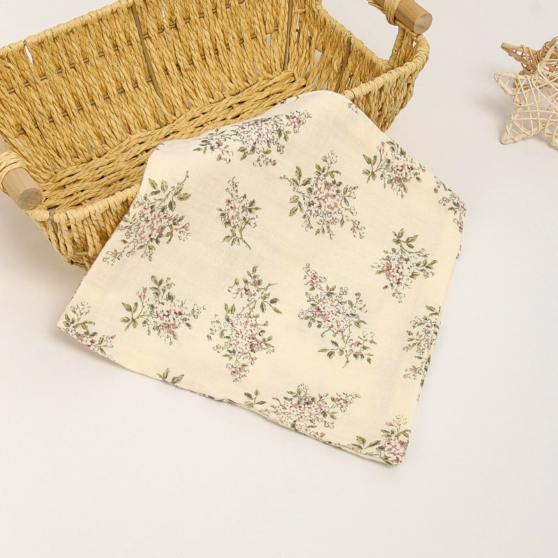 Cotton printed four-layer gauze small square towel, saliva towel, face towel, feeding towel, handkerchief three-piece set - Image 5
