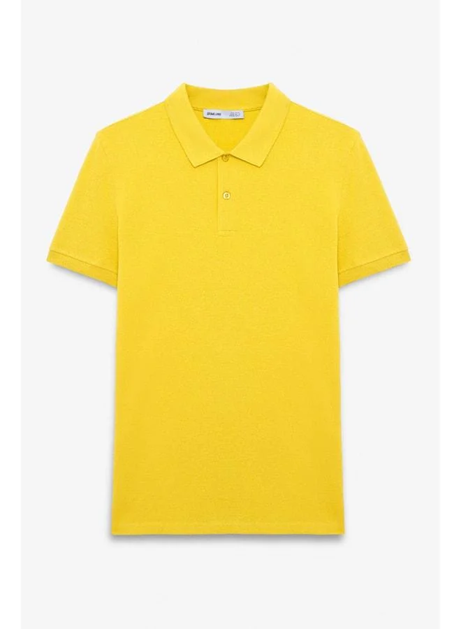 Grimelange SKYLOOM Men's 100% Cotton Short Sleeve Regular Fit Yellow Polo Collar T-shirt.