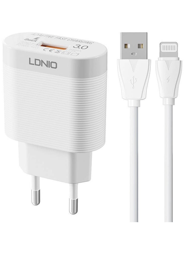 إل دينو - LDNIO A303Q شاحن سريع مع كابل من USB إلى Lightning ومنفذ USB 18 واط - أبيض - Image 1