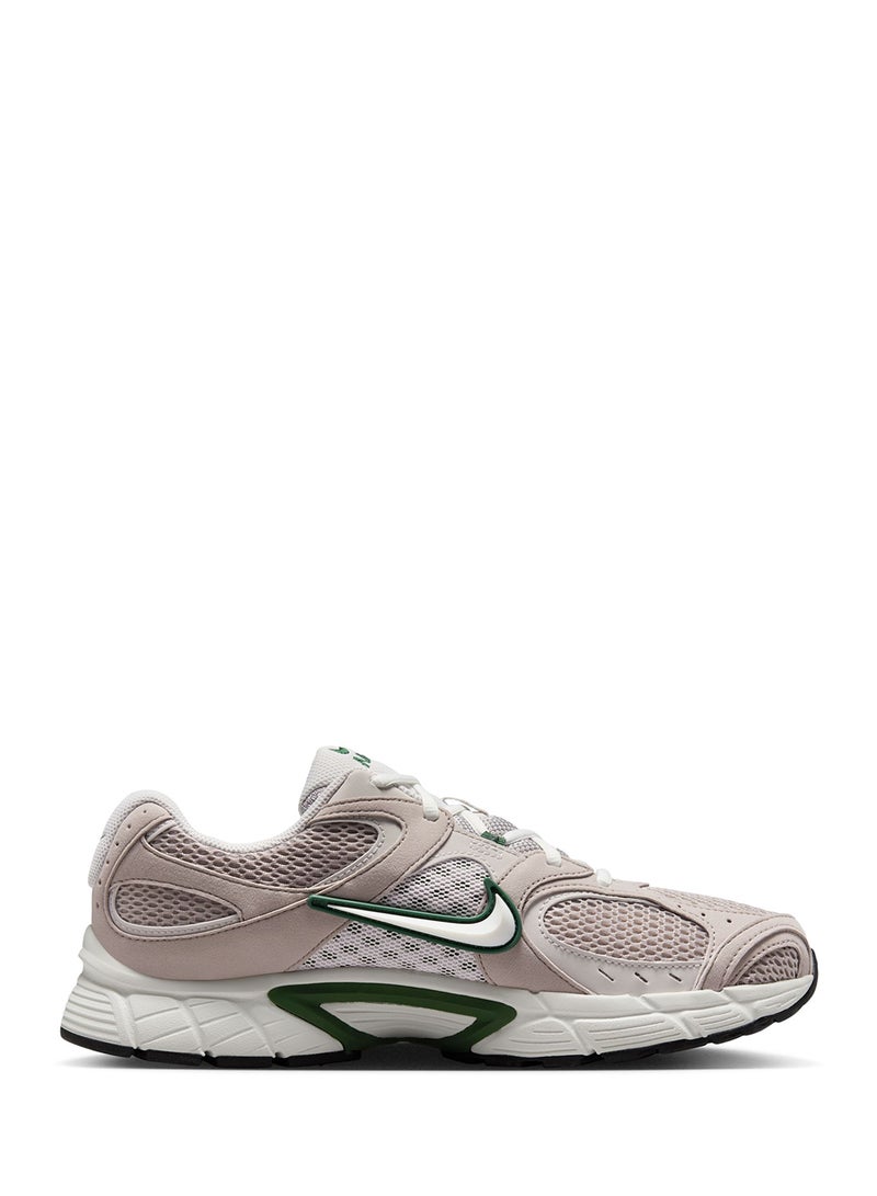 Nike V5 Runner  - Image 1