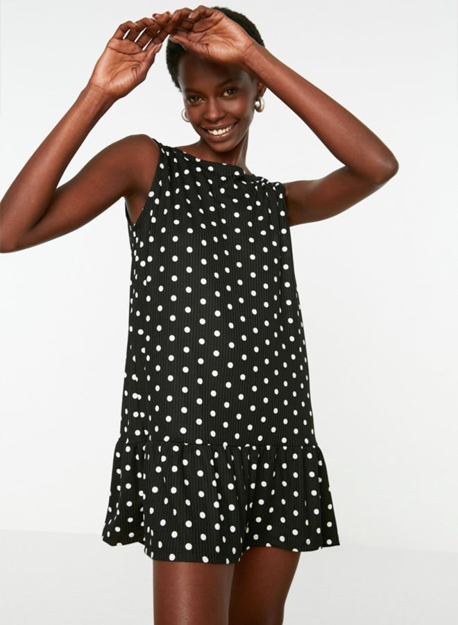 trendyol Black Polka Dot Printed Zero Sleeve Flounce Shift/Plain Mini Elastic Knitted Dress TWOSS22EL0794 - Image 1