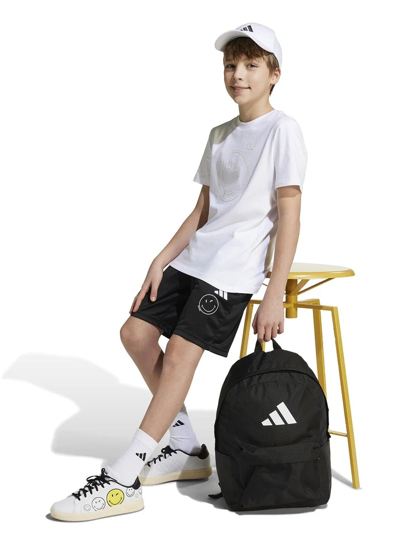 adidas تيشيرت أبيض بأكمام قصيرة للأطفال من جيه سمي