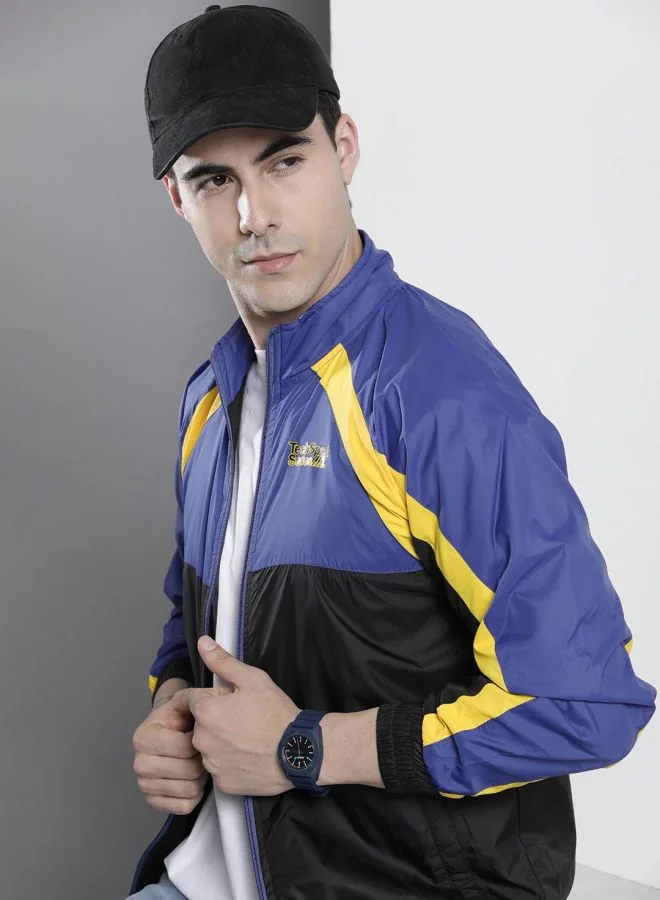 ذا انديان كراج كو The Indian Garage Co Men Regular Fit Printed Round Neck Long Sleeves Windcheater