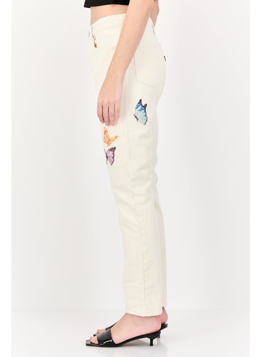 Levi's Women Regular Fit Graphic Print No Stretch Jeans, Off White  - Image 2