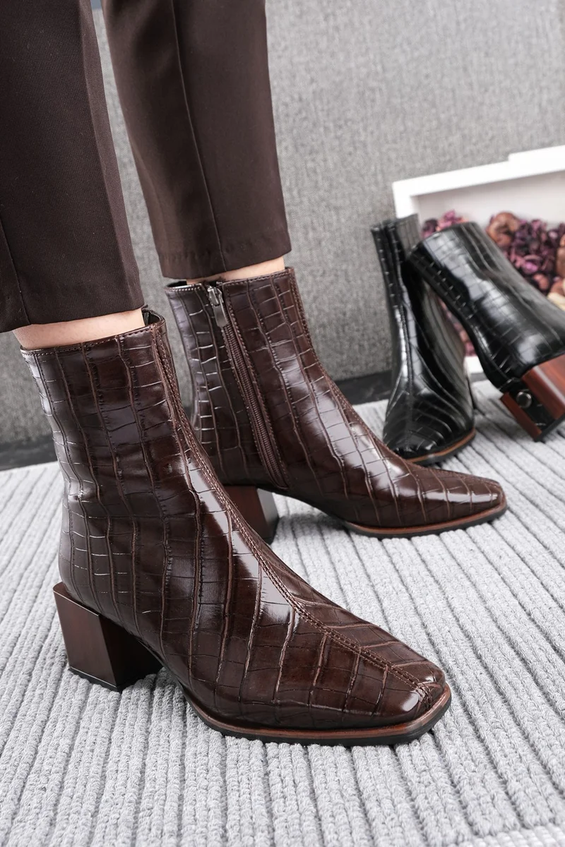 مارجين Margin Women's Heeled Boots Blunt Toe Wooden Heel Zippered Sayen