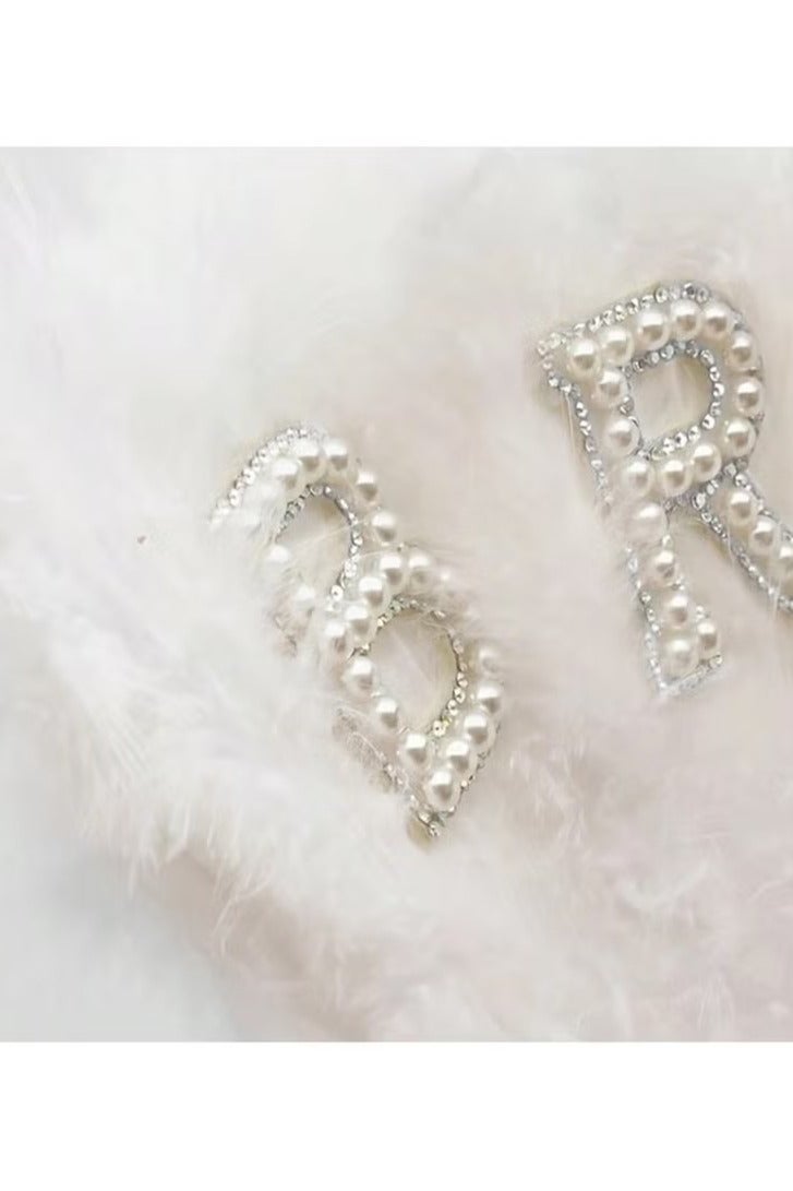 Unewshi Bridal Decoration – White Feather Hand Fan with "BRIDE" Lettering Design, Size (22×34) cm – Perfect for Bachelorette Parties, Bridal Showers, and Wedding Day Photos. - Image 3